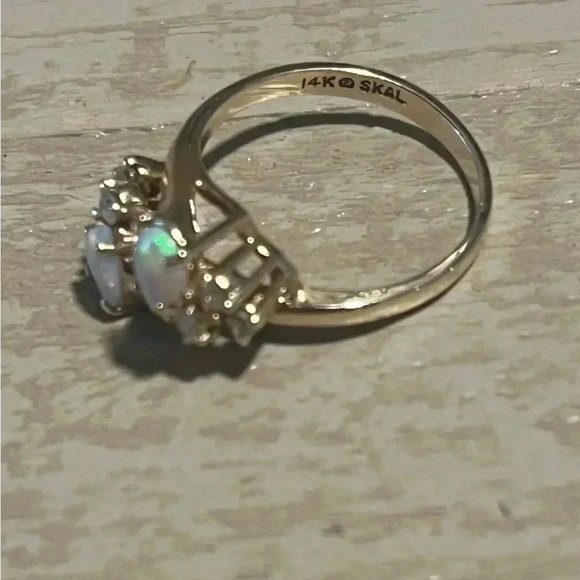 Vintage 14k gold SKAL opal ring with diamonds - Picture 4 of 5